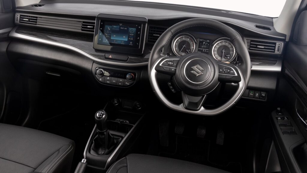 Suzuki XL6 technical detail